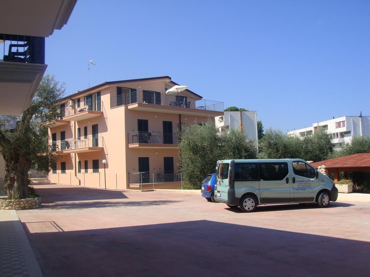 Residence La Cappella Del Convento Rodi Garganico Buitenkant foto